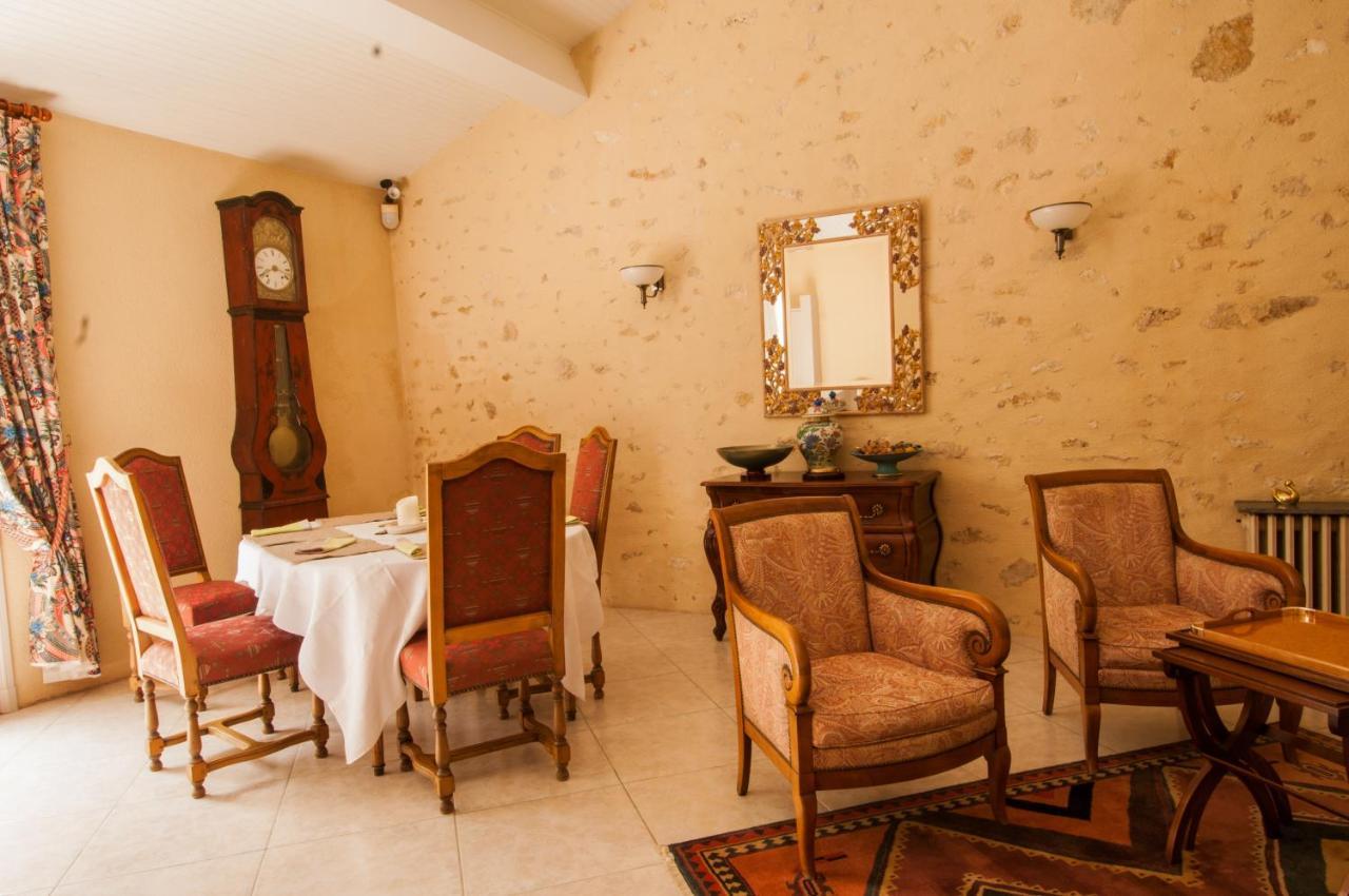 Les Chambres D'Hotes De Chateau Vieux Robin Bégadan Exterior foto
